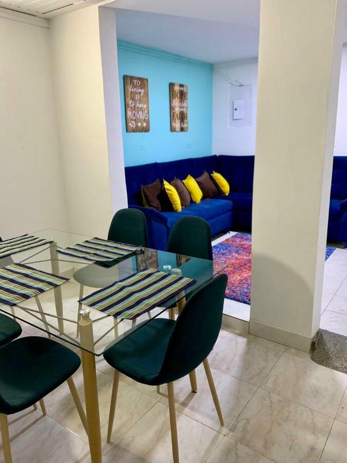 Aloha Hostel Bogota Bagian luar foto