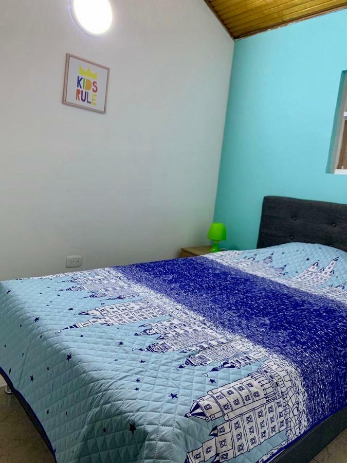 Aloha Hostel Bogota Bagian luar foto