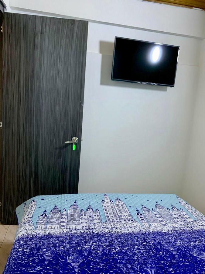 Aloha Hostel Bogota Bagian luar foto